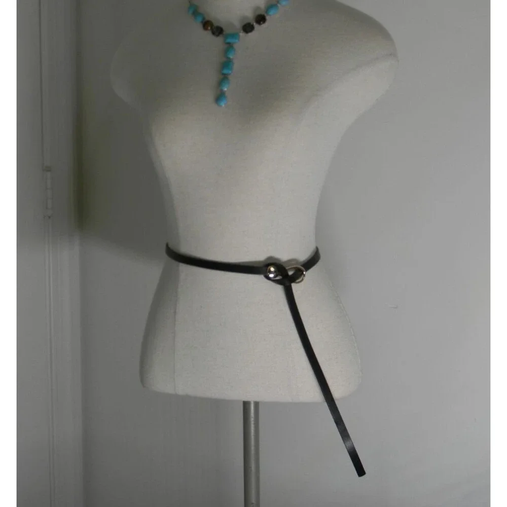 Francesca's Long Dangle Belt Black Gold Thin Size M/L NWT